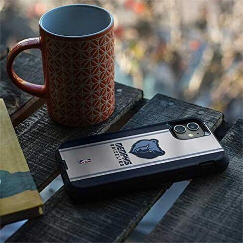 ملصق Skinit متوافق مع حافظة OtterBox Defender iPhone 11 - تصميم جيرسي منزلي مرخص رسميًا من NBA Memphis Grizzlies in Saudi Arabia