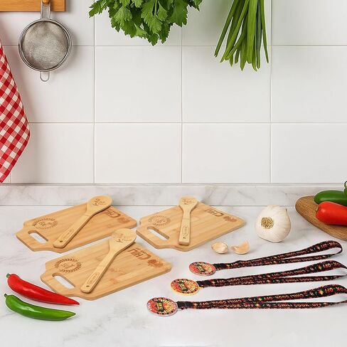 3 مجموعات من ميداليات Chili Cook Off، وجوائز الجوائز، وميداليات المركز الأول والثاني والثالث، ومجموعة لوح التقطيع الخشبي مع الفائز بالملعقة مع شريط الرقبة، جوائز Chili Cook Off Awards لمسابقة مسابقة الطعام in Kuwait