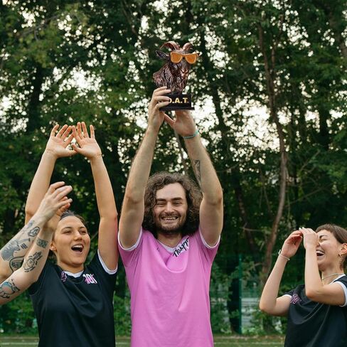 جائزة Goat Trophy، الأعظم على الإطلاق، جائزة مضحكة للفائزين البالغين، جوائز مكتب الماعز، لوحة هدية تقديرية للرياضيين، الموظفين، المعلمين، Boss Friend League in Saudi Arabia