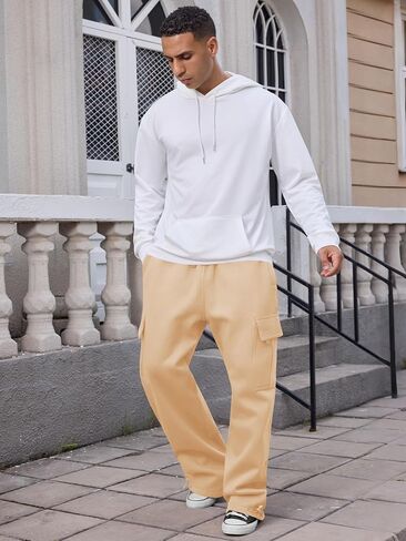 Men's Heavyweight Fleece Cargo Pants Baggy Sweatpants Wide Leg Sweats with Pockets in Saudi Arabia