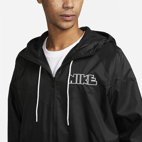 سترة رياضية مبطنة للرجال من Nike Sportswear Windrunner in Saudi Arabia
