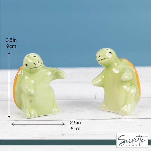 Hugging Penguin Salt and Pepper Shaker in Saudi Arabia