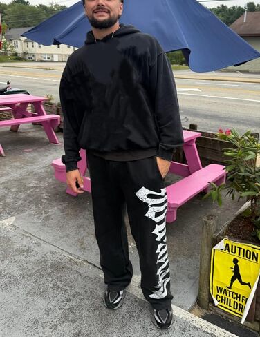 Men's Graphic Baggy Sweatpants Men Gym Pants Stretchy Casual Athletic Joggers with Pockets for Workout Training in Saudi Arabia