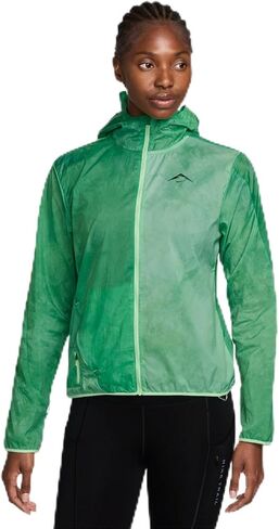 Nike Trail Women's Repel Lightweight Running Jacket in Saudi Arabia