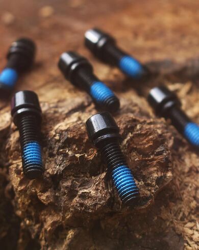 مسامير جذع الدراجة ملونة برأس مدبب من الفولاذ مع برغي غسالة M5x18mm للدراجات الجبلية، دراجة الطريق، BMX، قابلة للطي (أسود) in Kuwait