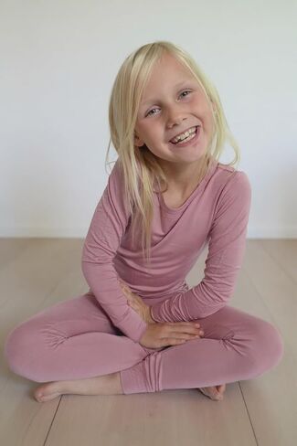 Itsy bitsy boutique Viscose Bamboo Baby Pajamas - Boys and Girls Footie Sleeper Convertible ثنائية الاتجاه نائم in Saudi Arabia