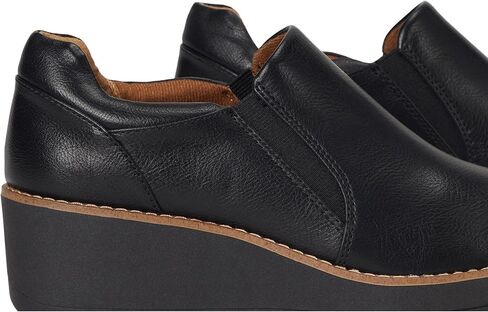 Eurosoft بواسطة Sofft Women's Fabri Loafer in Kuwait