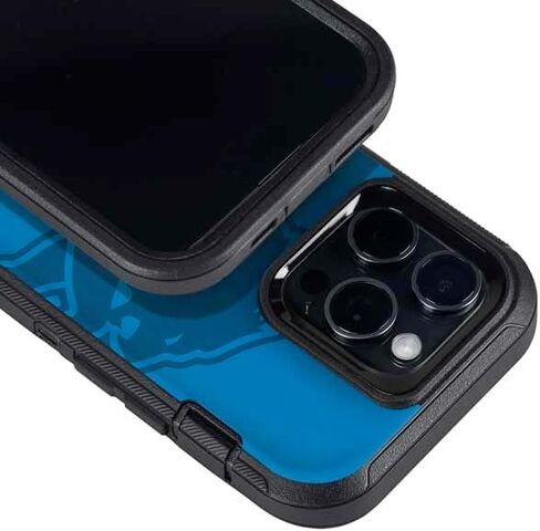 غلاف هاتف Skinit متوافق مع OtterBox Defender iPhone 14 Pro Max - تصميم رؤية مزدوجة مرخص رسميًا من NFL Detroit Lions in Saudi Arabia