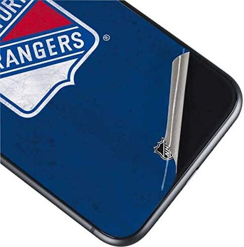 غلاف هاتف Skinit متوافق مع iPhone 11 - تصميم مرخص رسميًا من NHL New York Rangers in Saudi Arabia