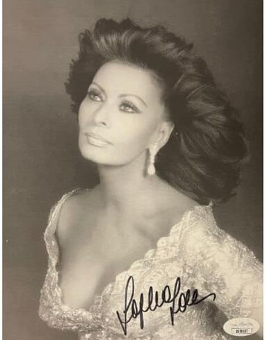 Athlon Sports CTBL-031999 7.5 x 9.5 in. Sophia Loren Signed Photo JSA - No.SS50187 - Hollywood Film Legend in Saudi Arabia