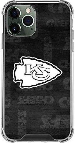 حافظة هاتف Skinit الشفافة متوافقة مع iPhone 12 Pro - تصميم أسود وأبيض مرخص رسميًا من NFL Kansas City Chiefs in Saudi Arabia