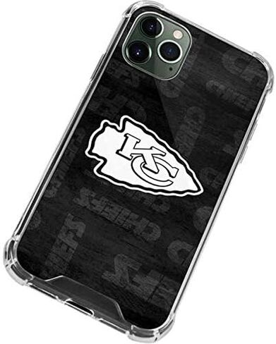 حافظة هاتف Skinit الشفافة متوافقة مع iPhone 12 Pro - تصميم أسود وأبيض مرخص رسميًا من NFL Kansas City Chiefs in Saudi Arabia