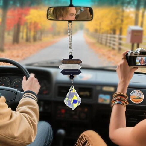 ملحقات سيارة Crystal Sun الخلفية للسيارات ، بلينغ إطلالة خلفية مرآة داخلية للنساء الرجال ، ديكور سيارة لطيف معلقة ، يعكس الضوء والطاقة النابضة بالحياة in Saudi Arabia