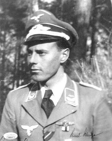 Athlon Sports CTBL-025642 Kurt Schulze Signed WWII German ME-109 Luftwaffe Pilot KG2 Vintage B&W 8 x 10 in. Photo - JSA Hologram No.EE63177 in Saudi Arabia