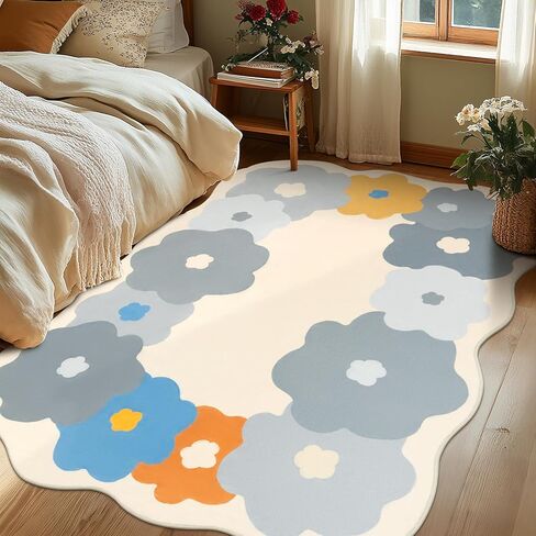 Floral Cute Rug 3x5 Irregular Scalloped Rug Beige Flower Shaped Indoor Mat Bedroom Floor Carpet Non Slip Washable Area Rug for Kids Room Playroom Living Room Entryway in Kuwait