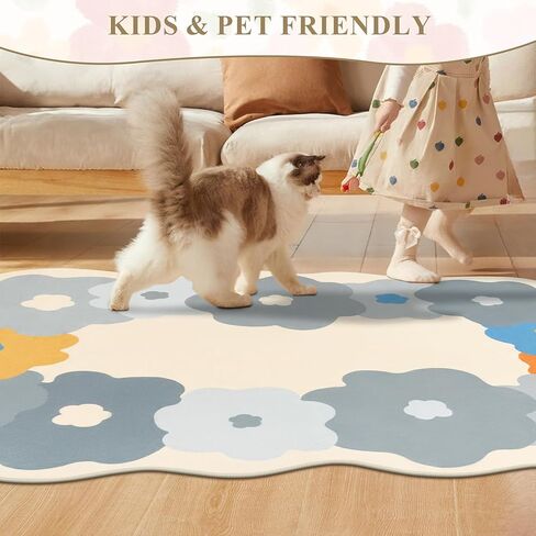 Floral Cute Rug 3x5 Irregular Scalloped Rug Beige Flower Shaped Indoor Mat Bedroom Floor Carpet Non Slip Washable Area Rug for Kids Room Playroom Living Room Entryway in Kuwait