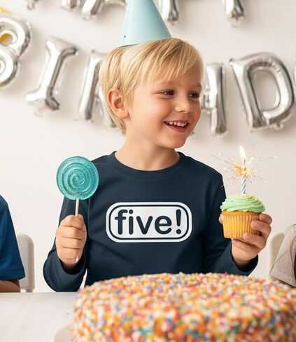 لالو ولونا خمسة! تي شيرت عيد الميلاد الخامس لطفل صغير - 5 سنوات بوي الحفلات/هدية تي شيرت in Kuwait