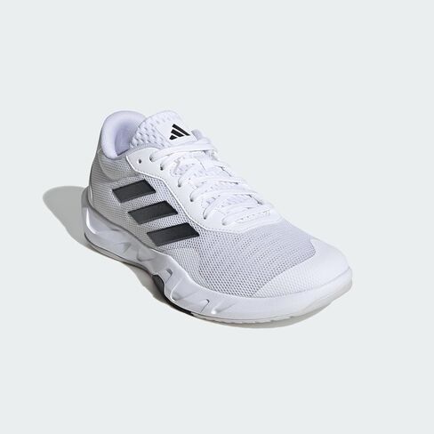 حذاء رياضة تدريب Adidas للسيدات in Saudi Arabia