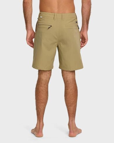 Quiksilver - Mens Union Transit 18.5 Shorts in Saudi Arabia