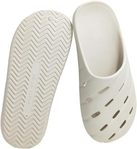 مصنوعة من المطاط المرن ، هذه الأحذية خفيفة الوزن تضمن الراحة طوال اليوم مع الحفاظ على قدميك في مأمن من الرمال الساخنة والصخور الحادة والأسطح الزلقة. يجعل تصميم الانزلاق سهلاً للارتداء ، ويلبي اللوحين اللتين يلبي كل من الرجال والنساء. in Kuwait