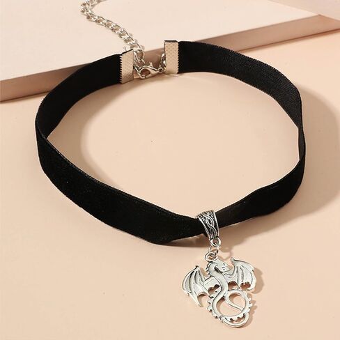 W WEILIRIAN Punk Velvet Choker Necklace Dragon Pendant Necklace Black Velvet Necklace Short Dragon Necklace Suede Cord Necklace Animal Necklace Choker Jewelry for Women and Girls Gifts in Saudi Arabia