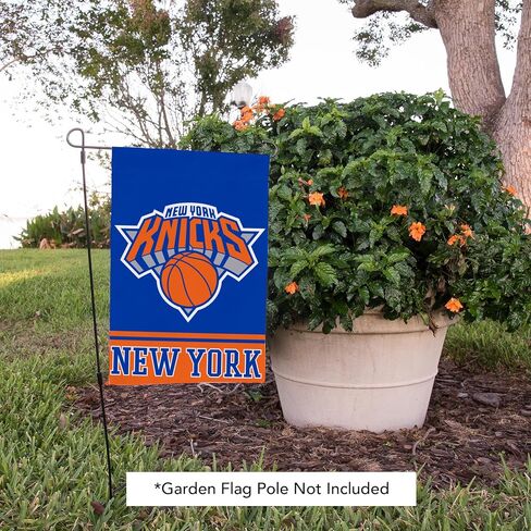 علم حديقة Desert Cactus New York Knicks NYK - لافتة فريق NBA New York Knicks مقاس 19 × 12 بوصة، للعرض والمناسبات الخارجية (التصميم A) in Saudi Arabia