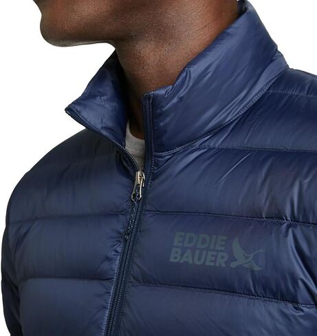 جاكيت Cirruslite من Eddie Bauer للرجال in Saudi Arabia