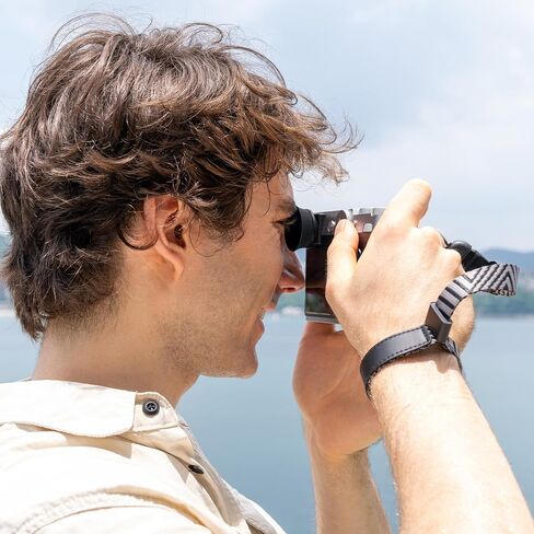 Extended GFX 100RF GFX100RF Eyecup Eyepiece, Round Soft Silicon Viewfinder Eye Cup Eyeshade Cover Protector for Fujifilm Fuji GFX 100 RF Camera, with Camera Strap Hole, Block Stray Lighting - Silver in Saudi Arabia