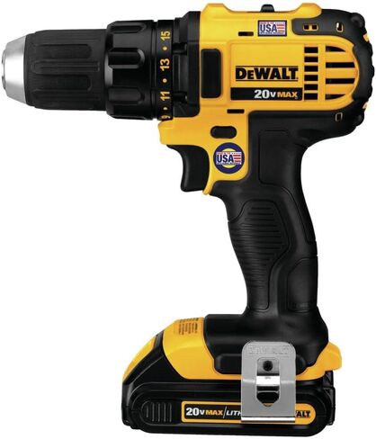 DEWALT 20V MAX Combo Kit, Compact 4-Tool (DCK421D2) in Saudi Arabia
