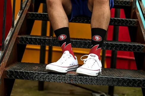 For Bare Feet Black Wave Crew Sock NFL Large in Saudi Arabia