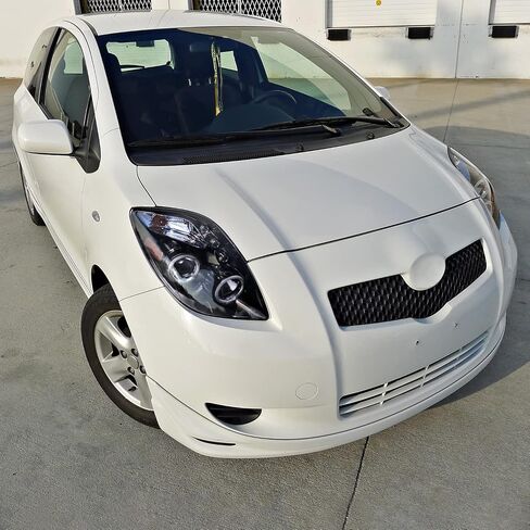 المواصفات Tuning Black Halo Projector LED مصابيح الأمامية الأمامية متوافقة مع 2006-2008 Toyota Yaris Hatchback ، ANDELL LISE-PALE RESIDERSBLY ASSEMBLY in Kuwait