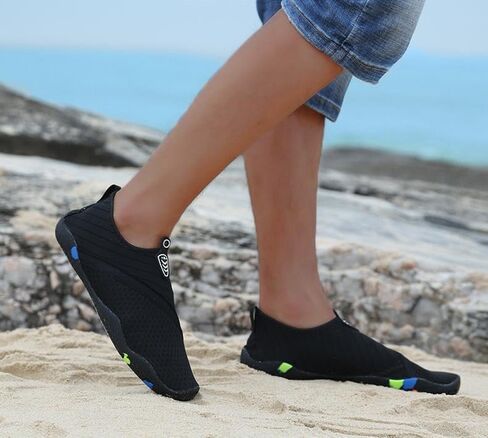 Water Shoes Quick-Dry Aqua Socks for Surf Walking in Saudi Arabia