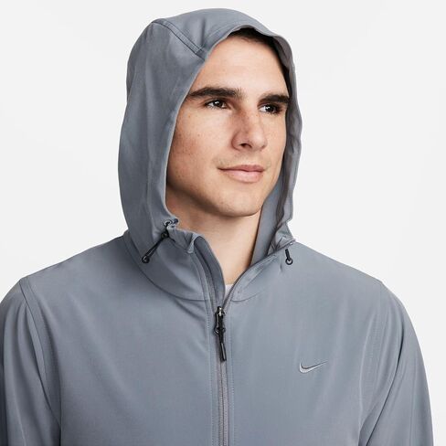 سترة Nike Men Unlimited Repel ذات القلنسوة متعددة الاستخدامات in Saudi Arabia