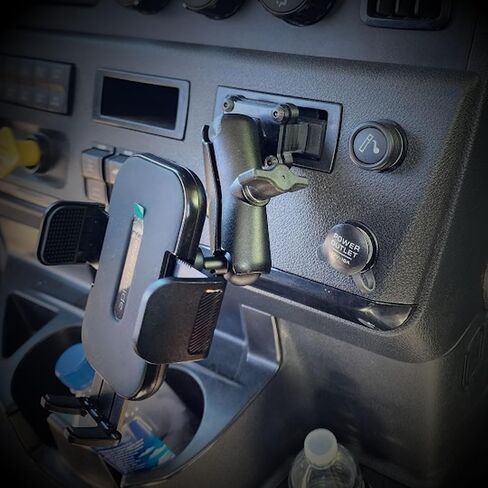 Smash Mount FL, Freightliner Cascadia Phone Holder Kit 2018-2024, 1 inch RAM Compatible or 17mm Ball Phone Mount Setup for Truckers (FL Lite Smash Mount) in Saudi Arabia