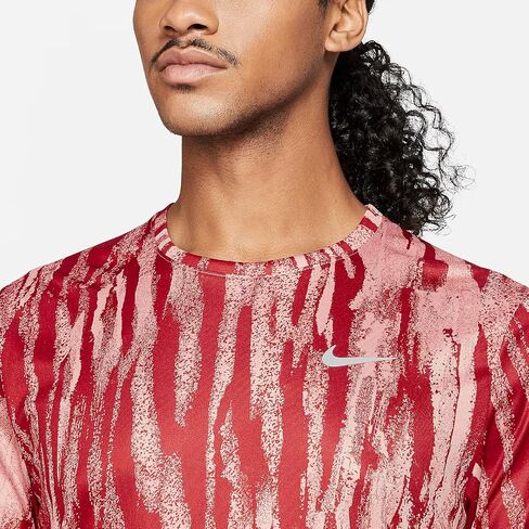 قميص الجري Nike Dri-FIT Miler Wild Run للرجال بأكمام قصيرة DA1194-685 مقاس L in Saudi Arabia
