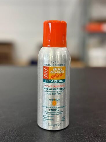 أفون سكين سو سوفت بوج جارد بالإضافة إلى بخاخ بيكاريدين إيروسول، 4 أونصة. Skin So Soft Bug Guard طارد الحشرات Picaridin 2 Pack in Saudi Arabia
