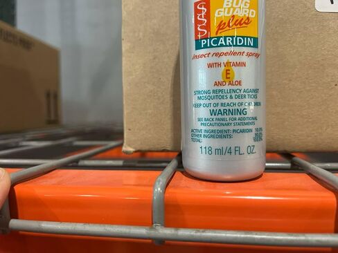 أفون سكين سو سوفت بوج جارد بالإضافة إلى بخاخ بيكاريدين إيروسول، 4 أونصة. Skin So Soft Bug Guard طارد الحشرات Picaridin 2 Pack in Saudi Arabia