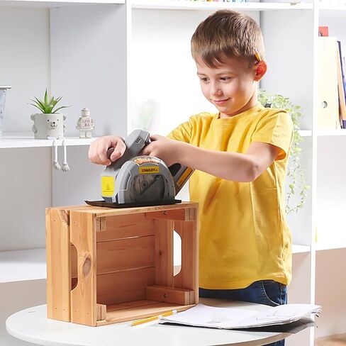 ستانلي جونيور منشار دائري تديره البطارية-أداة لعب تظاهر واقعية للأطفال | الأضواء والأصوات والشفرة الدوارة | الأعمار 3+ | يشمل البطاريات in Kuwait