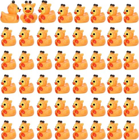 30 PCS Giraffe Ducks ، Mini Giraffe Resin Ducks Bulk ، تمثال بطة مصغرة لطيف لصالح حفلات عيد الميلاد ، حمام السباحة ، البركة ، زينة حفلات السيارات in Saudi Arabia