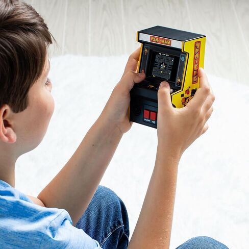 Arcade Classics WWE - لعبة Retro Mini Arcade ، شاشة ملونة كاملة ، وحدة تحكم إلكترونية كلاسيكية محمولة ، لعبة التسعينيات ، هدية رائعة للأطفال 8+ in Kuwait