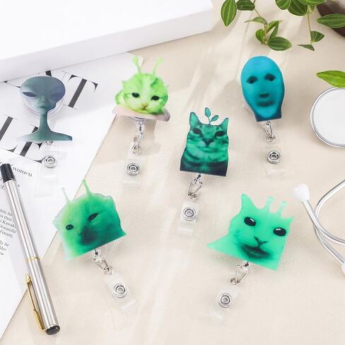 Geyoga 6 PCS animal badge reel cat مضحكة شارة لطيفة بكرات تساقط التمساح حامل مقطع للملحقات الممرضة الطبيب (مضحك) in Kuwait