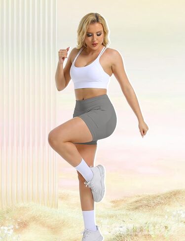 Women Gym Workout Seamless Impact Shorts 4.5" with Pockets Scrunch Butt Lifting Tummy Control Yoga Shorts for Women in Saudi Arabia