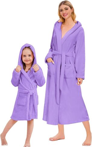Umeyda Girls & Women Fleece Hooded Robes, Soft Fuzzy Bathrobe Warm Plush Fluffy Bath Robe for Kids Womens in Kuwait