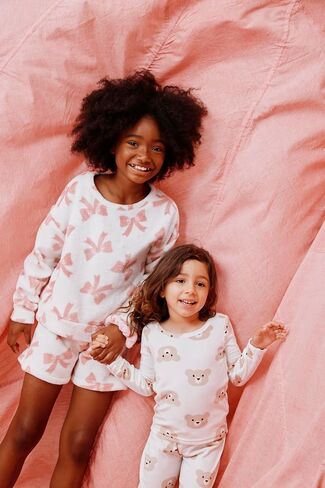 The Children's Place Girls '100 ٪ Fleece Long Sleeve Top and Shorts ، 2 Pajama Set in Saudi Arabia