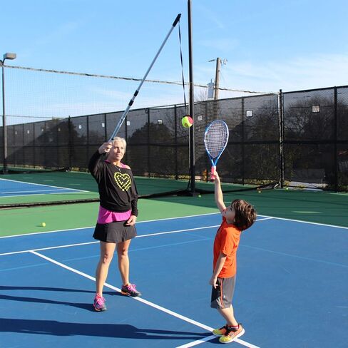 OnCourt OffCourt خدمة الطبيب – قم بتحسين خدمة التنس الخاصة بك/المساعدة في تدريب التنس in Saudi Arabia