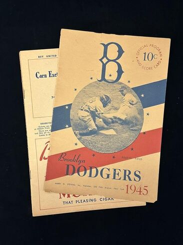1945 Brooklyn Dodgers Baseball Program vs New York Giants - scored - loose cover - NFL Programs in Saudi Arabia