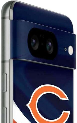 ملصق هاتف Skinit متوافق مع Google Pixel 8 - تصميم مرخص رسميًا من الدوري الوطني لكرة القدم الأمريكية NFL Chicago Bears in Saudi Arabia