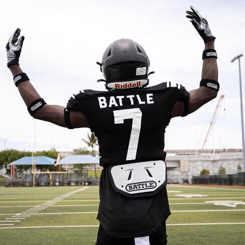 اللوحة الخلفية لكرة القدم الماسية من Battle Sports - واقي أسفل الظهر بقشرة صلبة مع رغوة محيطية لحماية عالية التأثير للشباب والأطفال والكبار in Saudi Arabia