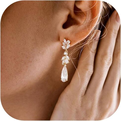 أقراط متدلية للنساء لحفلات الزفاف وحجر الراين طويل مكعب الزركون ثريا كريستال سباركلي مطلية بالذهب عيار 14 قيراط مجوهرات عصرية أنيقة in Kuwait