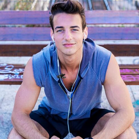 10pcs Headset Cord Clips, Headphone Clip, Black Headphone Cable Clip, Lapel Mic Clip, Earphone Clips, Fixed Cable on The Clothes Fit 2-4mm Headphones Wire, Black in Saudi Arabia